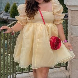 Selkie Banana Puff Dress